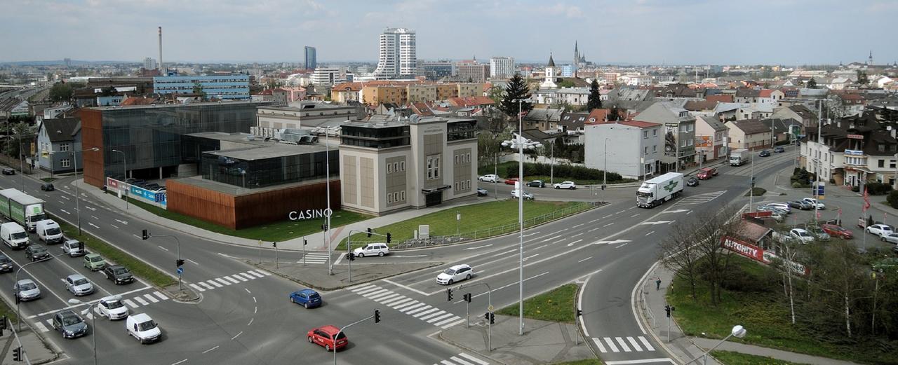 Theatre Hotel Olomouc Exterior photo